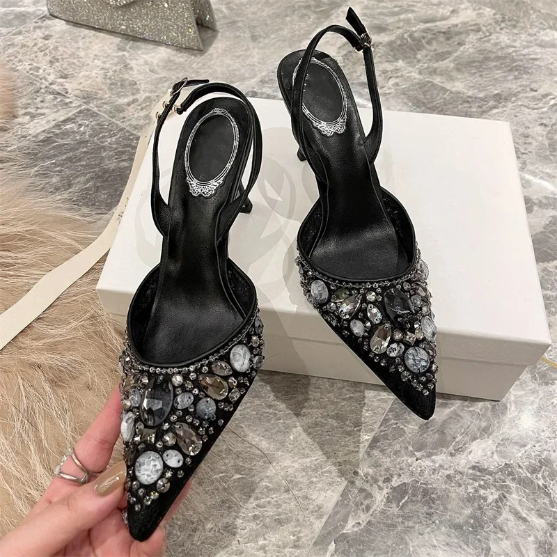 Water Shoes - Baotou Sandały Damskie z Kryształkami i